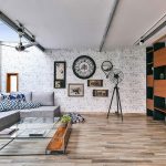 Διακόσμηση με τούβλο στον τοίχο του σπιτιού