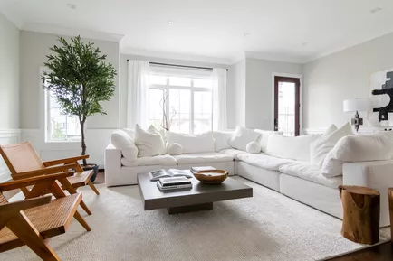 Δέντρο στο σαλόνι