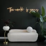 Διακοσμητική Επιγραφή Νέον