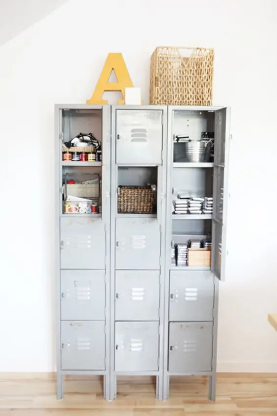 Locker στο σπίτι
