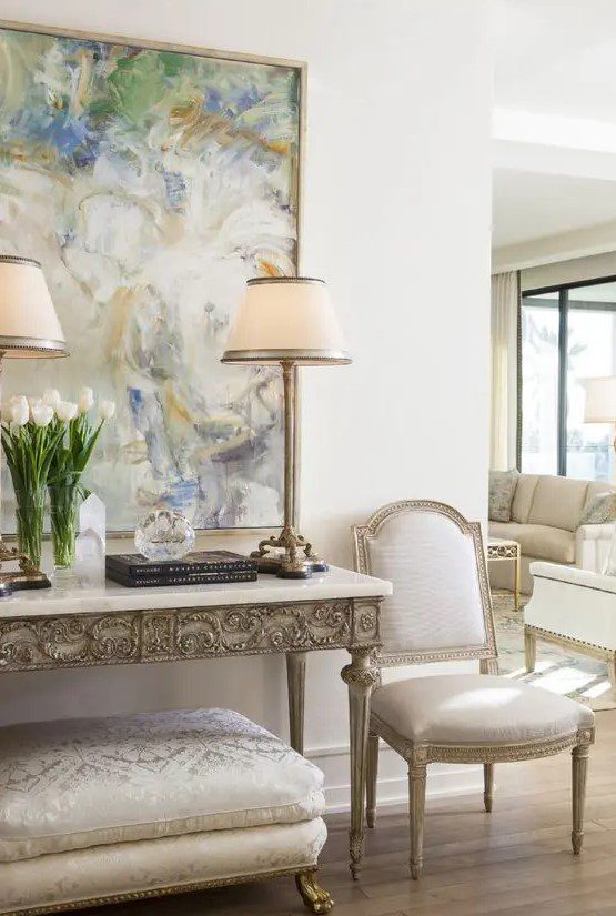 Παλιές καρέκλες αντίκες