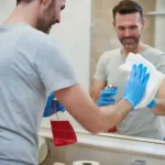 Καθαρισμός καθρέπτη