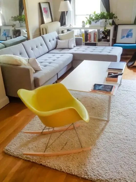 κουνιστή πολυθρόνα Eames