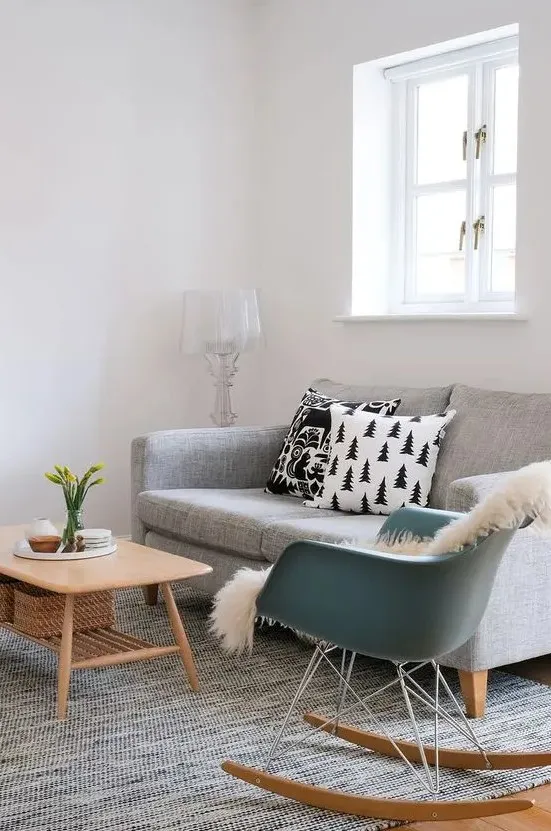 μοντέρνες κουνιστές καρέκλες Eames